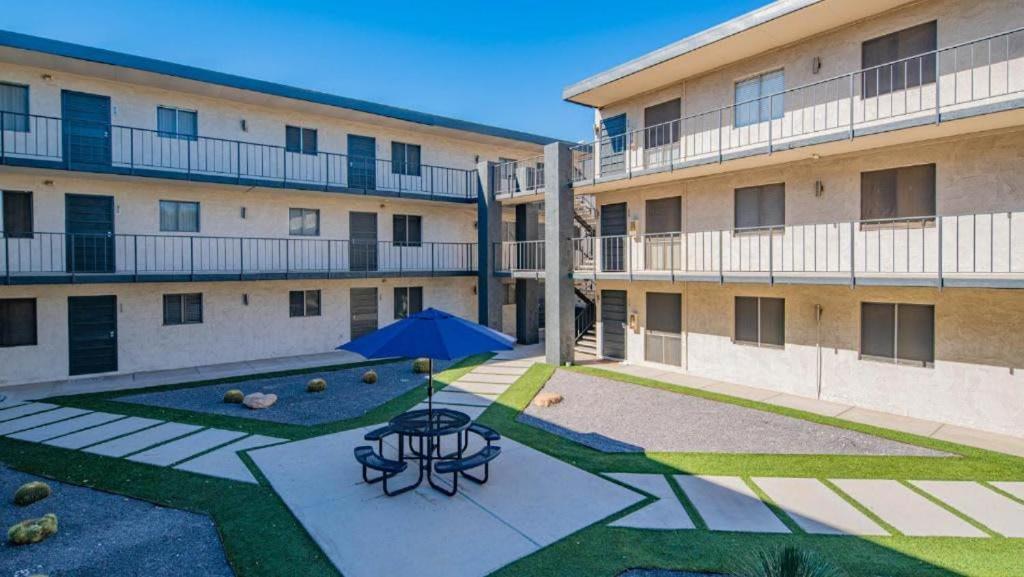 Gorgeous Cozysuites In Camelback W Pool Parking 02 Phoenix Extérieur photo